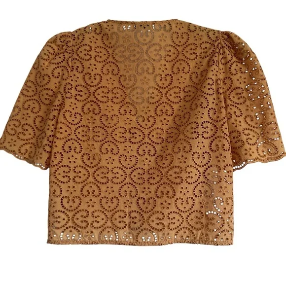 SANDRO LIVIO BRODERIE ANGLAISE TOP SIZE MEDIUM